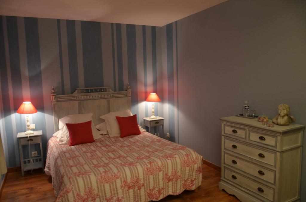 La Closerie Bed and Breakfast Nercillac Værelse billede