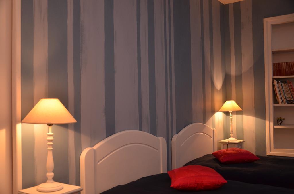 La Closerie Bed and Breakfast Nercillac Værelse billede